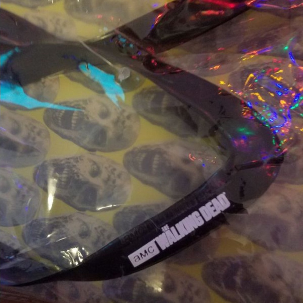 THD flip flops